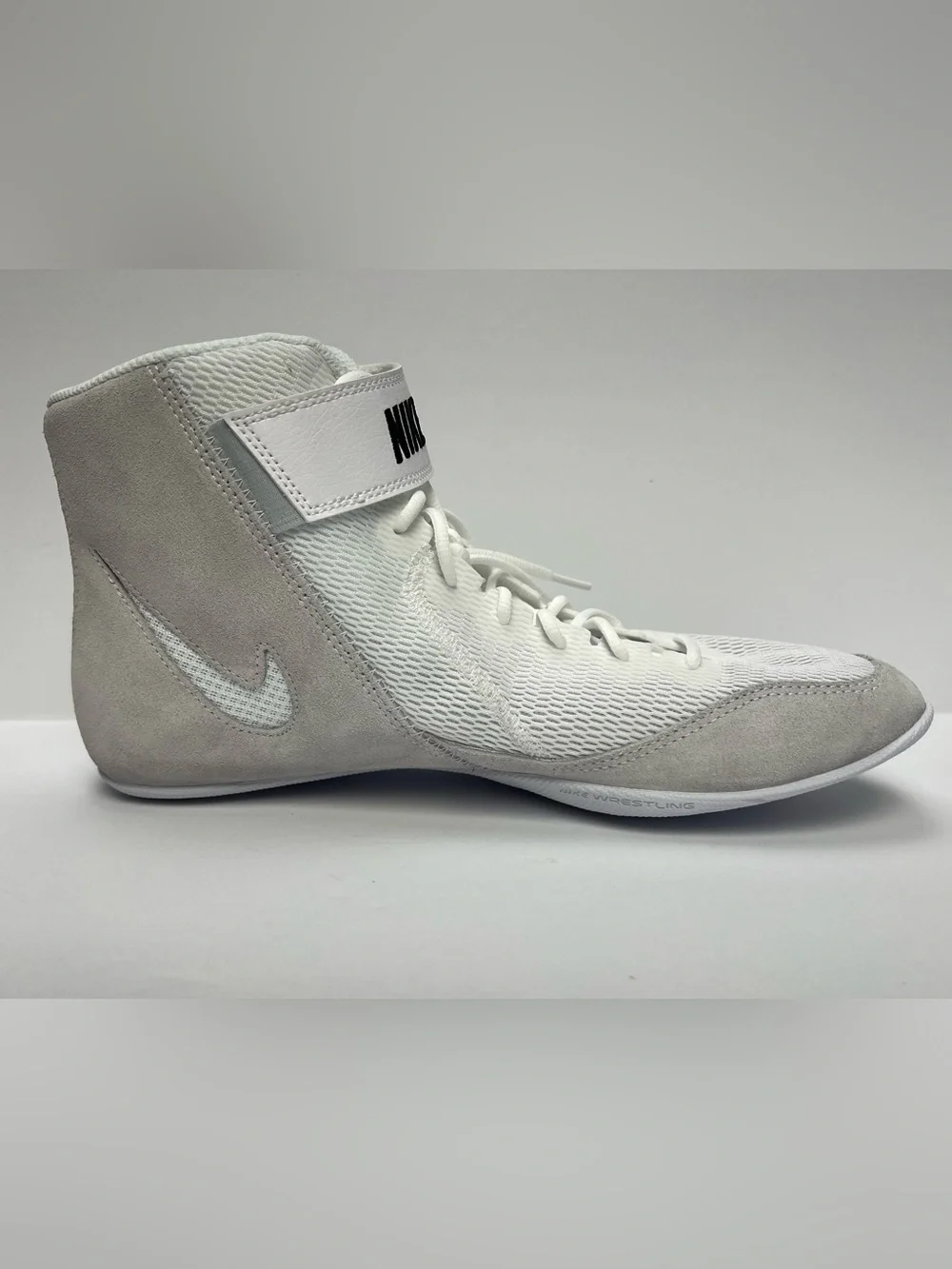 Nike Speedsweep VIII Wrestling Shoes Boxing HF9132-100 WHITE PHOTON DUST Size 10